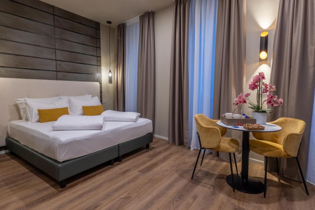 Hi Room Trient Exterior foto